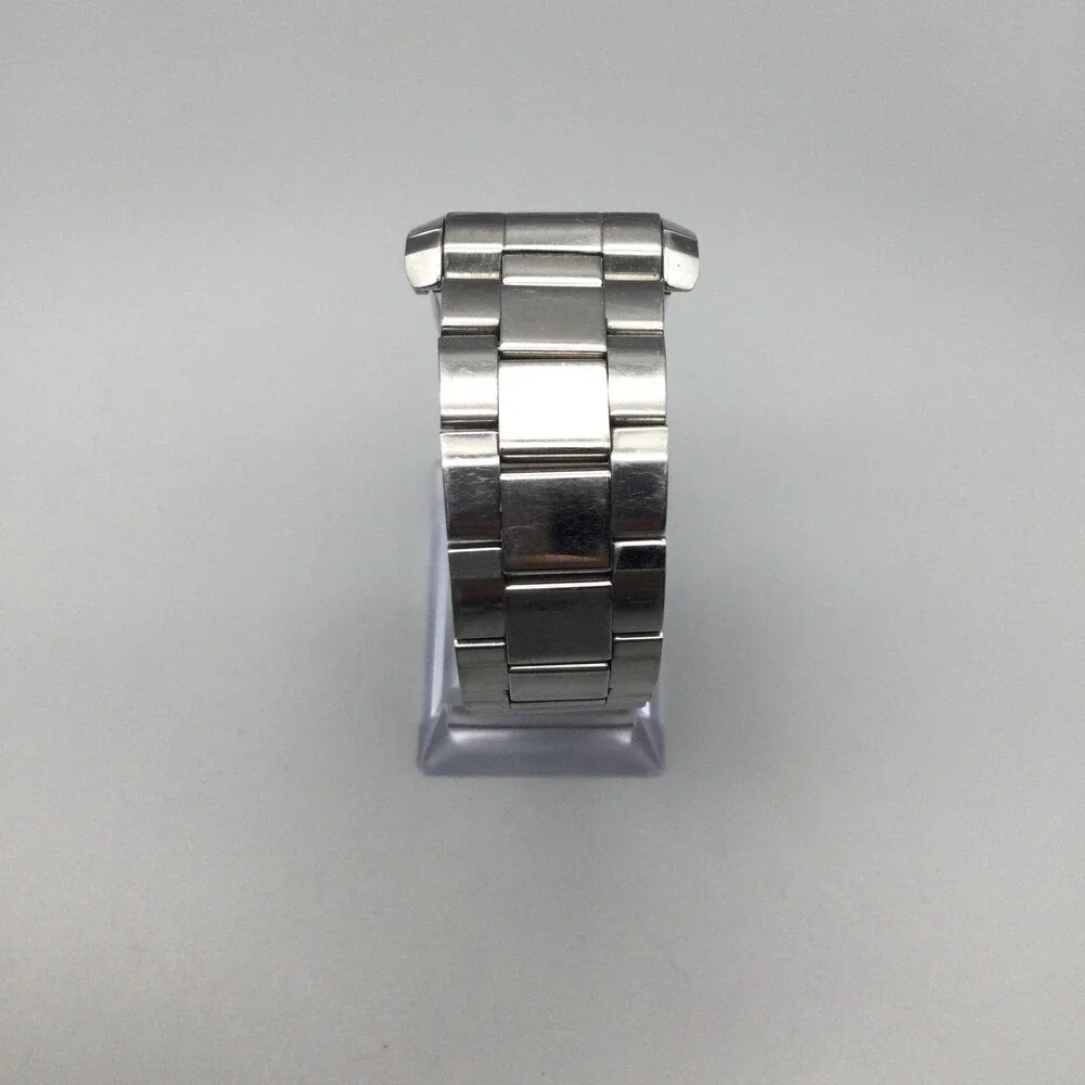 Kenneth Cole Reaction Mens Watch 30mm Gray Dial Stainless Date New Battery 7
